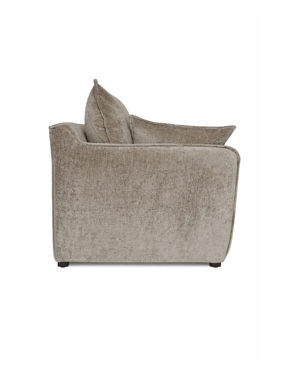 sillón individual de tela beige con cojines diseño contemporáneo vista lateral toura